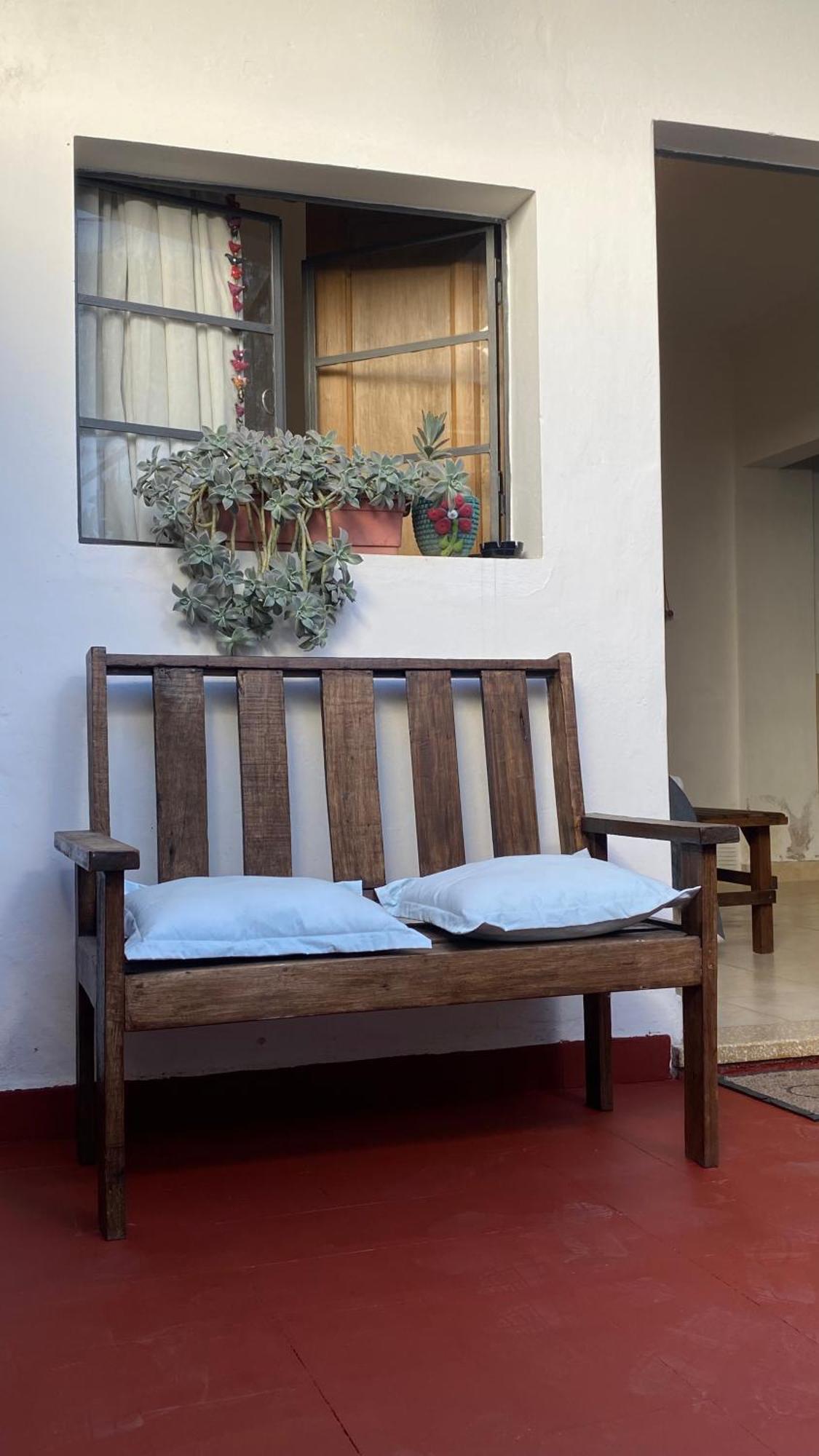 Alojamiento En El Centro De Salta - Casaguemessalta Exterior foto